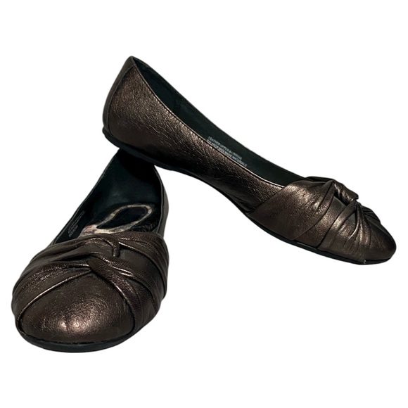 Born Bronze Metallic Leather Ballet Flats | Size 7.5 - Picture 1 of 12